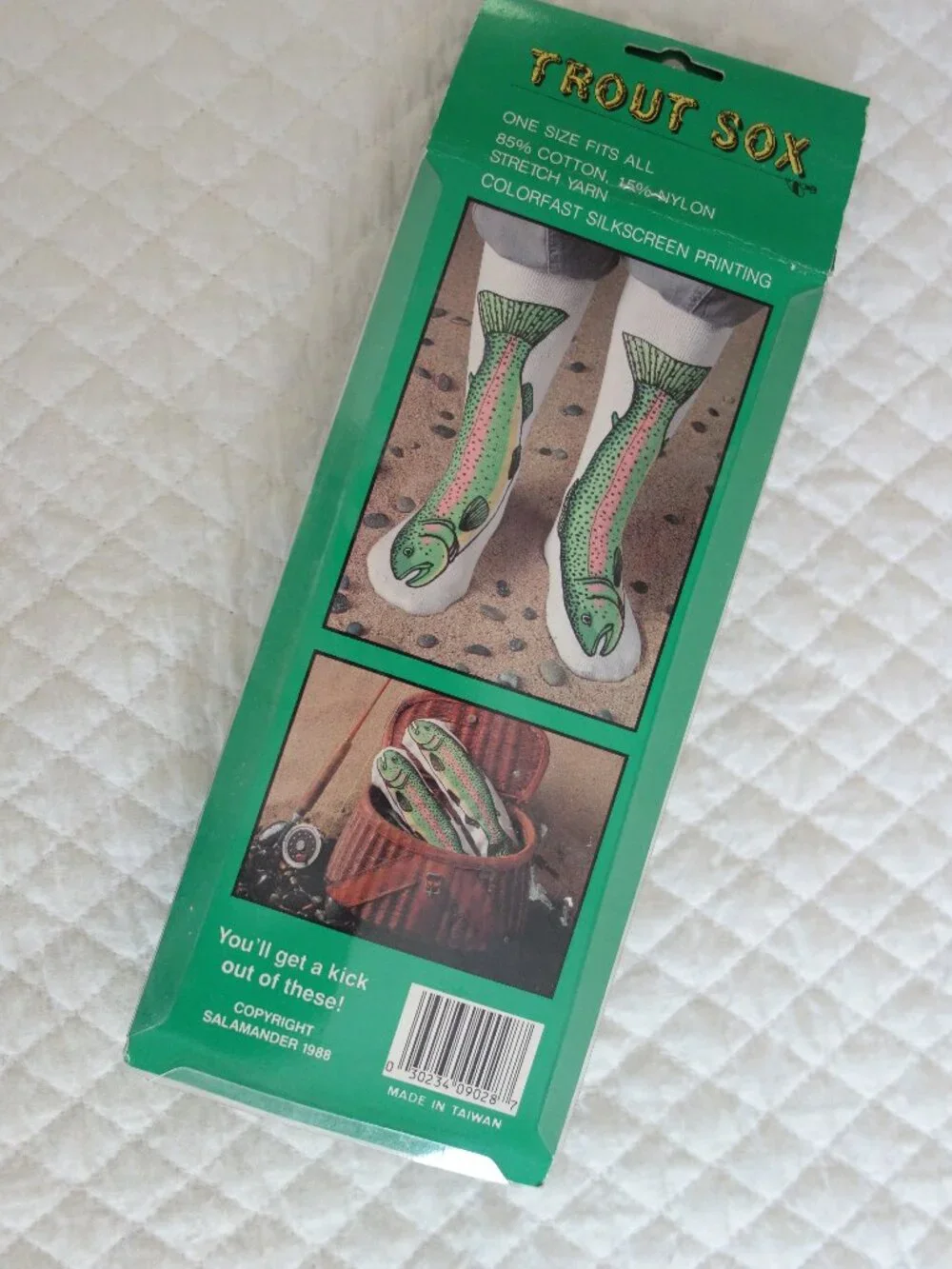 Vntg 1988 NIP New Pair of TROUT SOX Socks